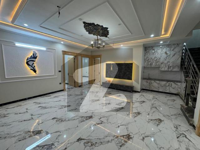 House for sale in Peshawar, North West Frontier Province