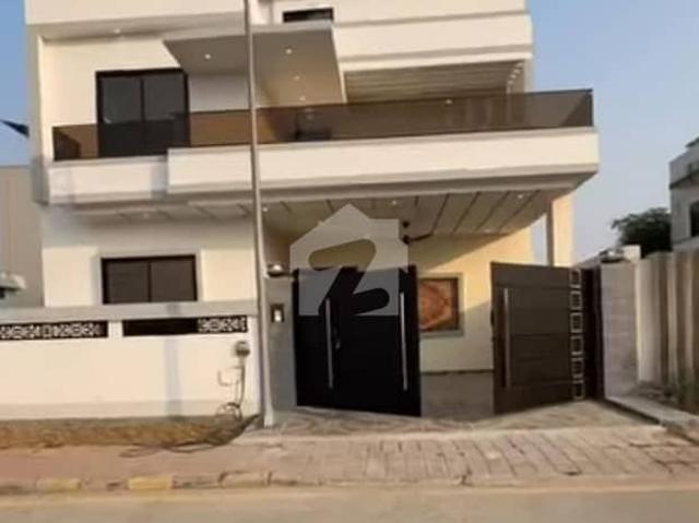 House for sale in Gujrat, Islamabad Capital Territory