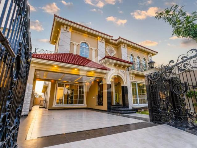 House for sale in لاہور, لاہور ڈویژن