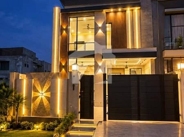 House for sale in لاہور, لاہور ڈویژن