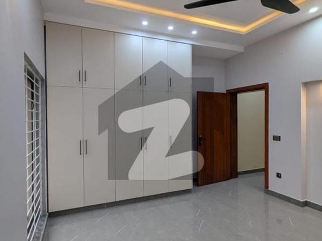 House for sale in Sialkot, Islamabad Capital Territory