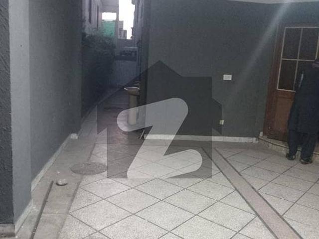 Office for rent in Rawalpindi, Islamabad Capital Territory