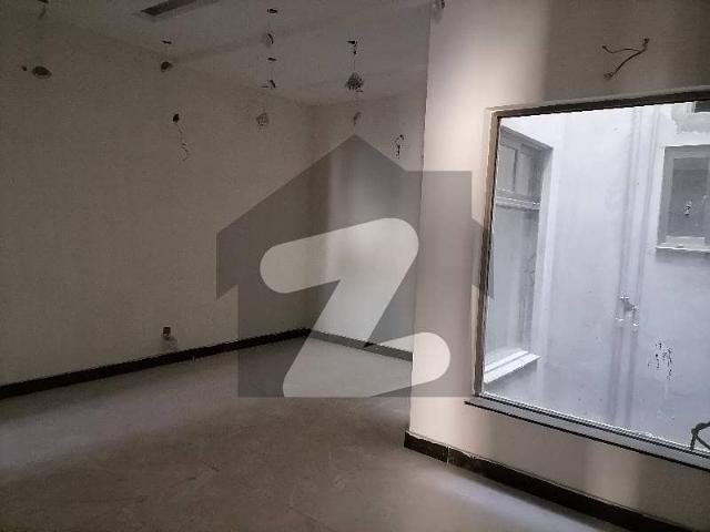 Office for rent in Rawalpindi, Islamabad Capital Territory