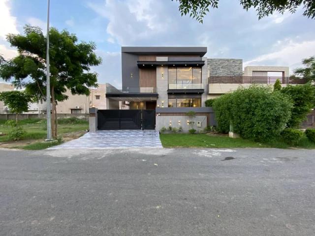 House for sale in DHA Phase 7, ڈھیرا