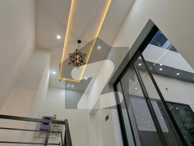 House for sale in تحصیل فیصل آباد شہر, فیصل آباد ڈویژن