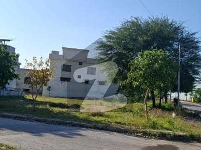Property for sale in Islamabad
