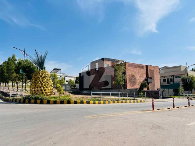 Property for sale in Islamabad