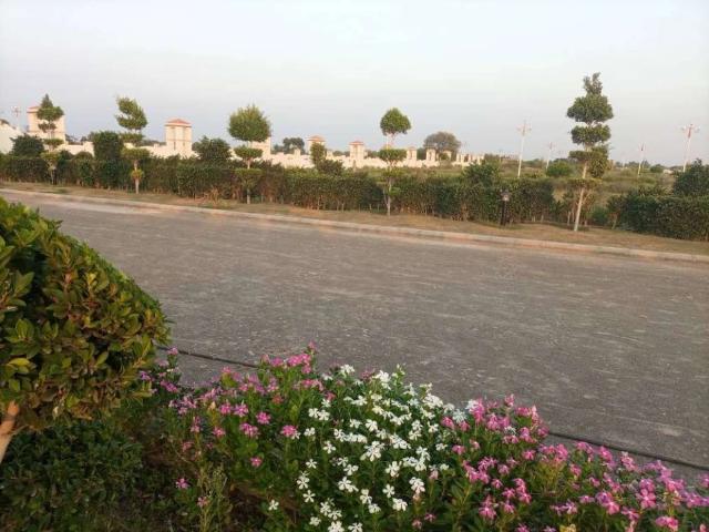 Land for sale in Faisalabad, Islamabad Capital Territory