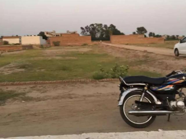 Land for sale in ضلع گلشن, کراچی ڈویژن