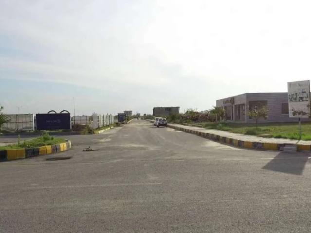 Land for sale in Mumtaz City