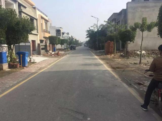 Land for sale in Jhelum, Islamabad Capital Territory