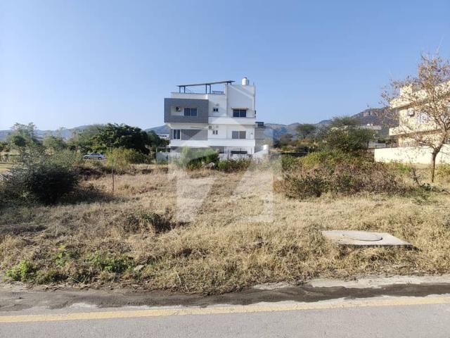 Property for sale in Islamabad