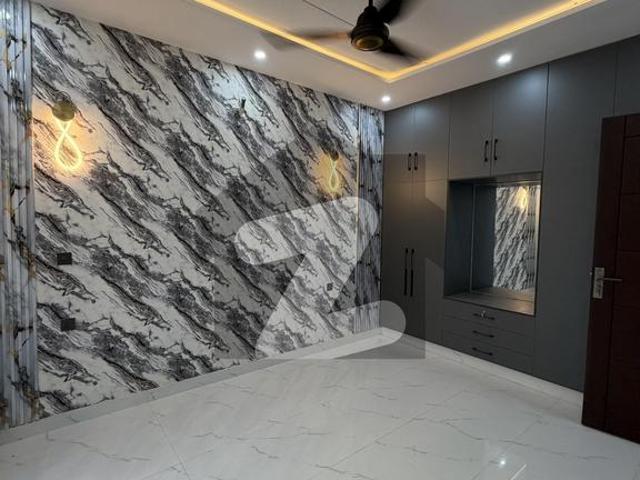 House for sale in Sialkot, Islamabad Capital Territory