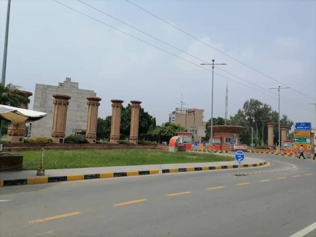 Land for sale in Faisalabad, Islamabad Capital Territory