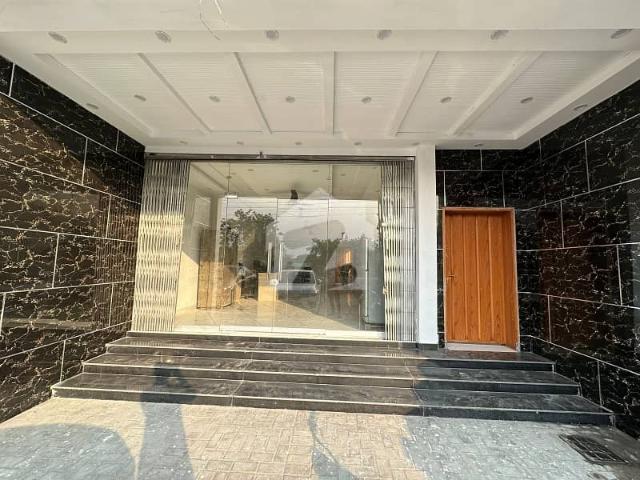 Office for rent in Rawalpindi, Islamabad Capital Territory