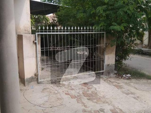 House for sale in Sahiwal, Islamabad Capital Territory