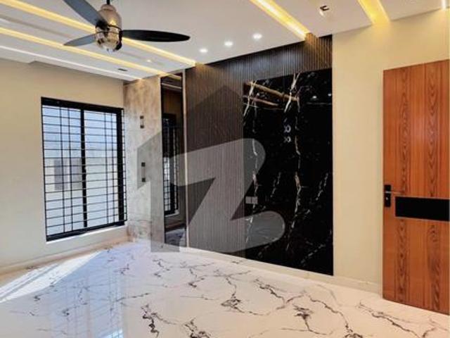 House for sale in جہلم, راولپنڈی ڈویژن