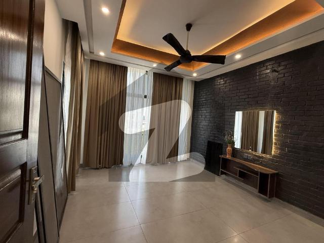 House for sale in Sialkot, Islamabad Capital Territory