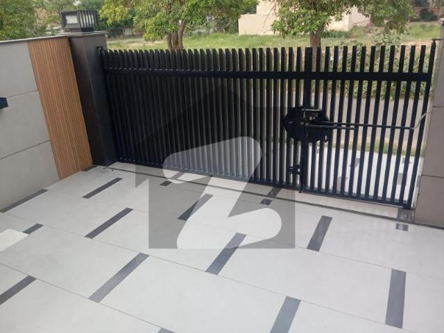 House for sale in Faisalabad, Islamabad Capital Territory