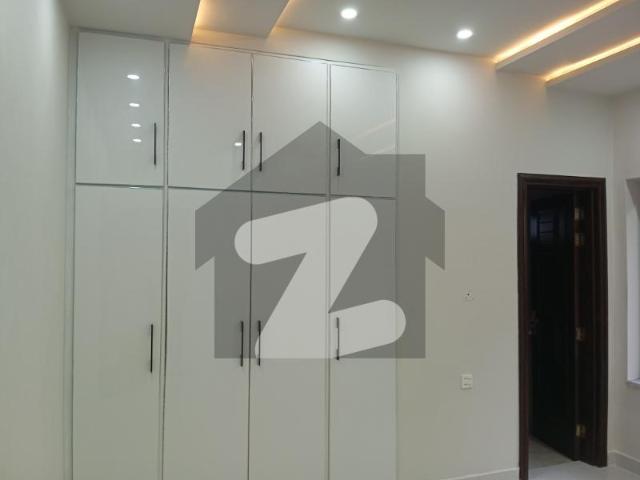 House for sale in Faisalabad, Islamabad Capital Territory
