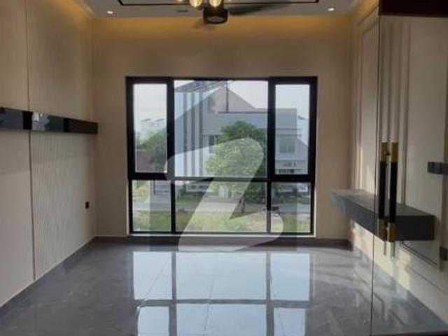 House for sale in Faisalabad, Islamabad Capital Territory