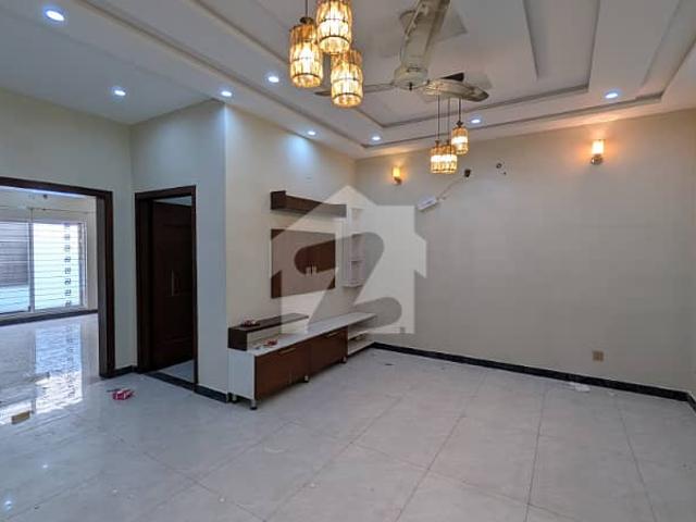 Property for rent in لاہور, لاہور ڈویژن