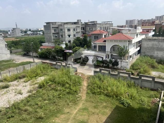 Property for sale in Islamabad