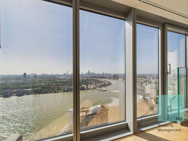 Apartment for rent in Canary Wharf, Greater London