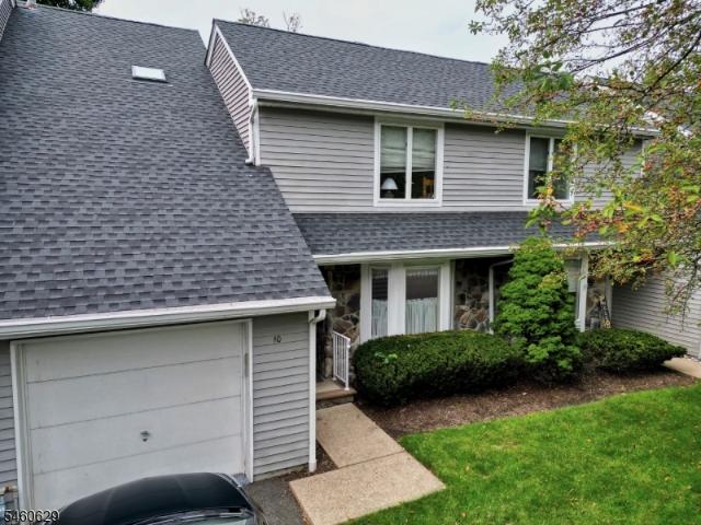 Townhouse for sale in Passaic, New Jersey