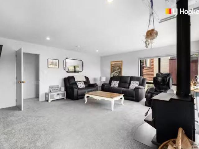 House for sale in Otakou