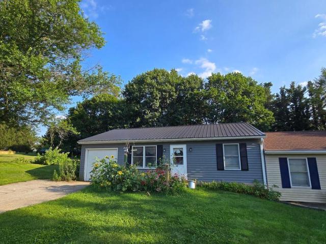 Townhouse for sale in Stewartstown