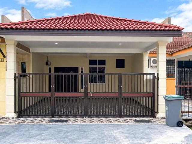 Terraced House for sale in Port Dickson
