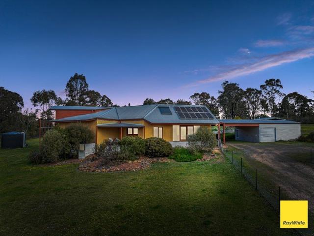 House for sale in Ladys Pass, Victoria