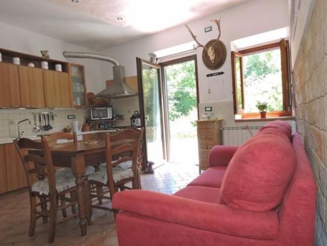 Villa Indipendente in vendita a Borgo San Lorenzo, Toscana