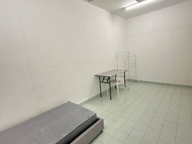 Room for rent in Petaling, Damansara Damai