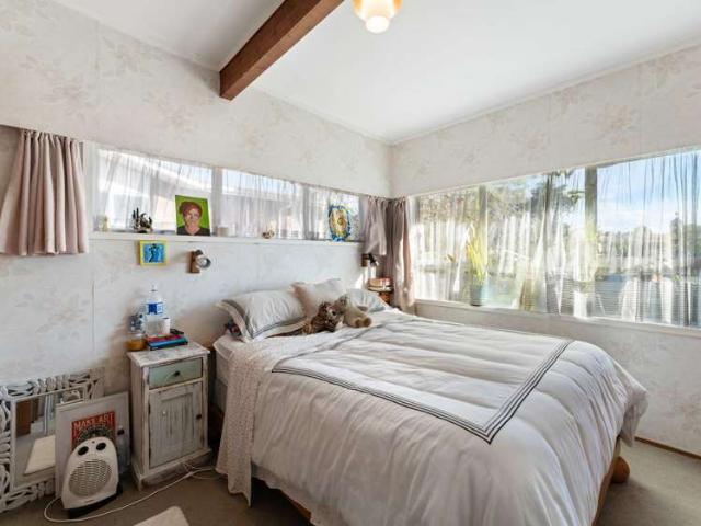 House for sale in Awhitu, Oroua County