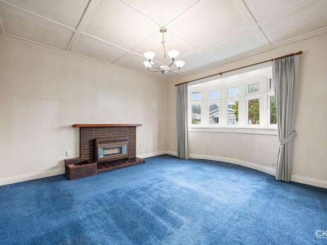 House for sale in Days Bay, Wellington