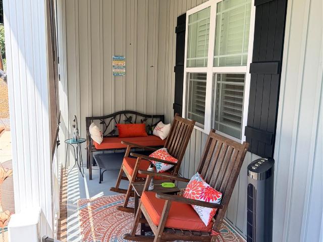 House for sale in Hiddenite, North Carolina