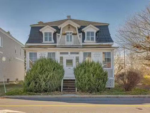House for sale in La Vallée-du-richelieu, Quebec