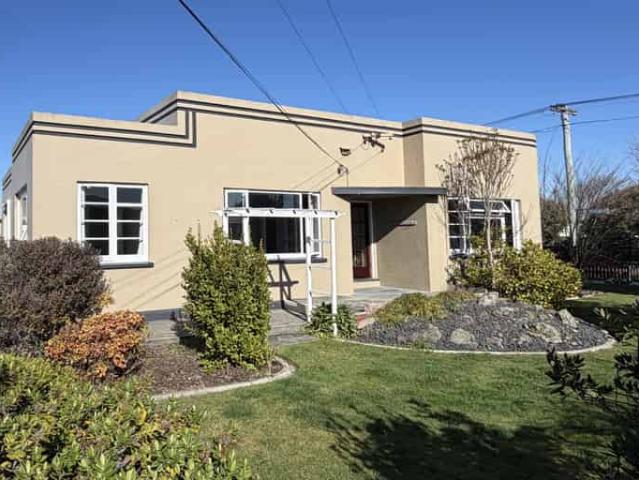 House for rent in Chaslands, Canterbury