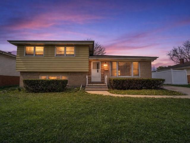 House for sale in Addison, DuPage County
