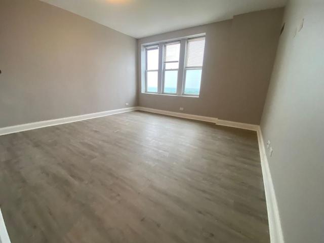 Apartment for rent in Waukegan, Illinois
