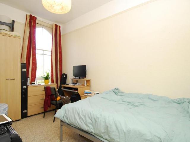 House for rent in Mount Wise