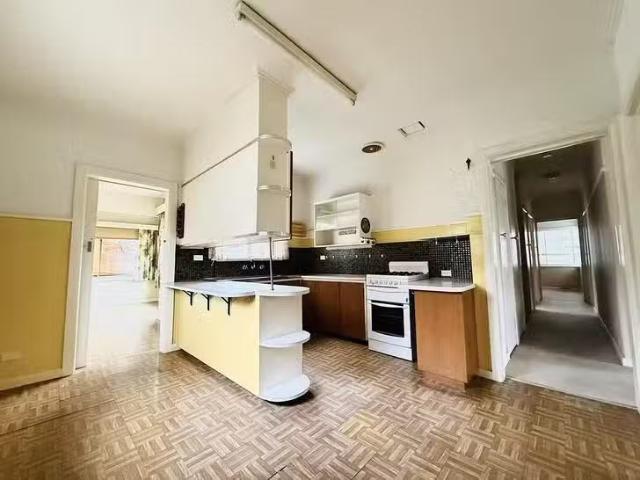 House for rent in Box Hill