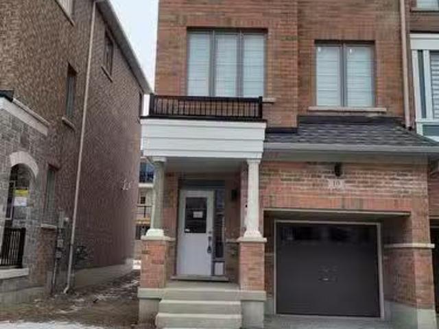 Condo for rent in Whitby