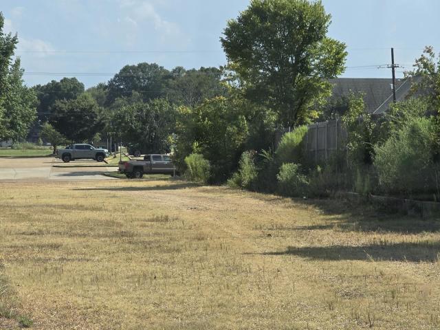 Land for sale in Tate, Mississippi