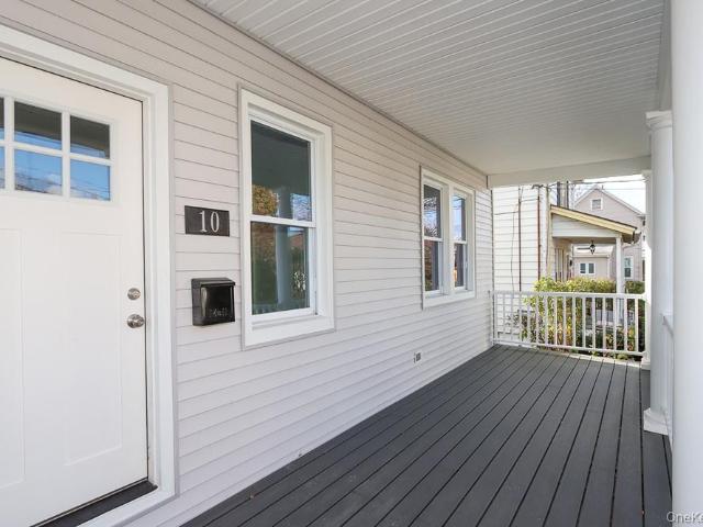 Property for rent in Nassau, New York
