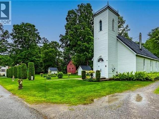 House for sale in Lynedoch, Southwestern Ontario