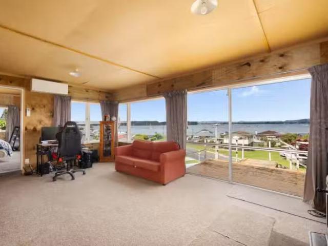 House for sale in Whakamarama, Bay Of Plenty