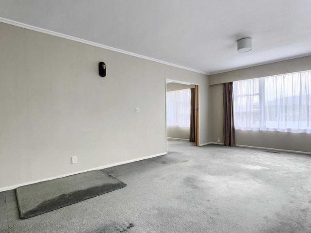 House for rent in Redwood, Wellington City